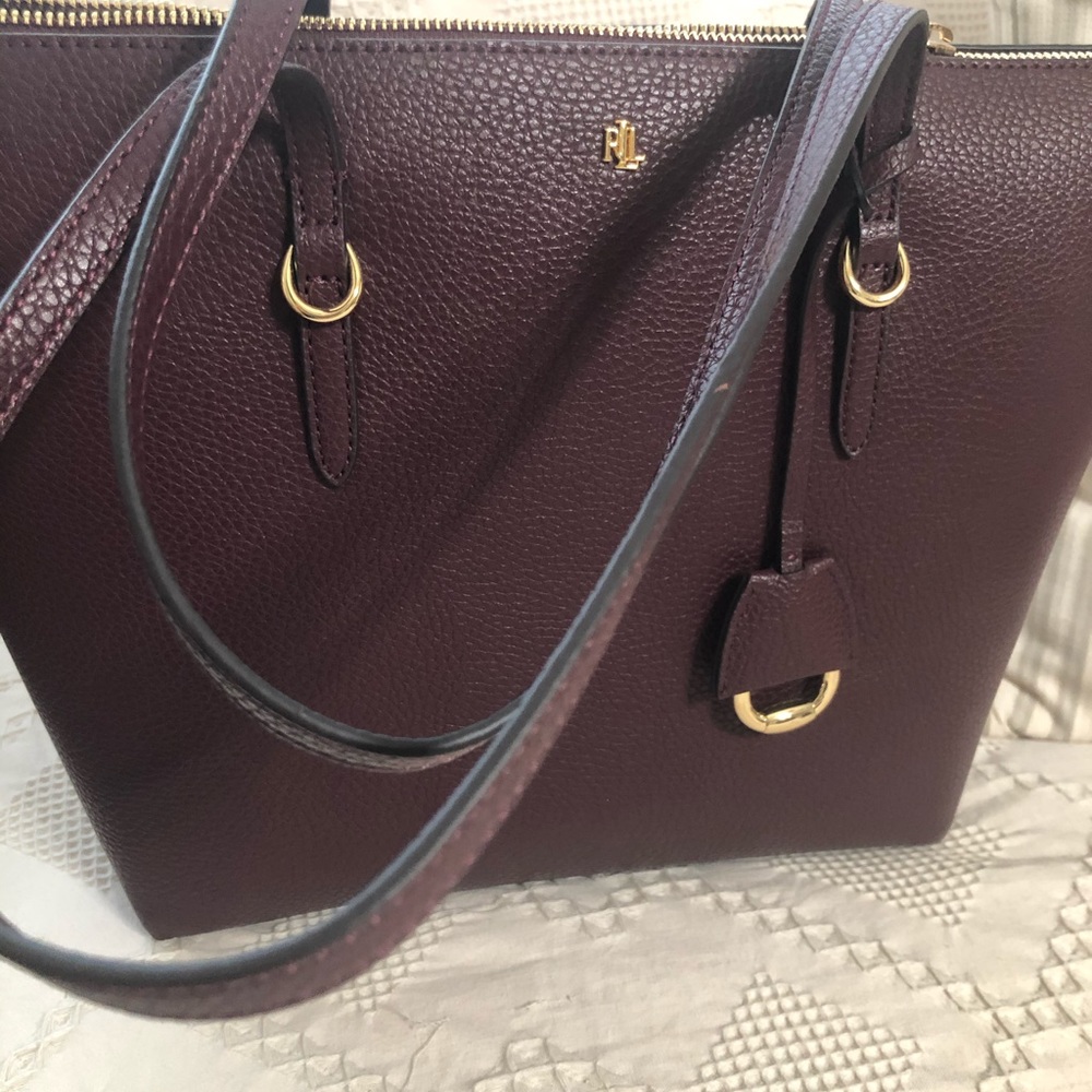 Beautiful Lauren large tote new w/o tags